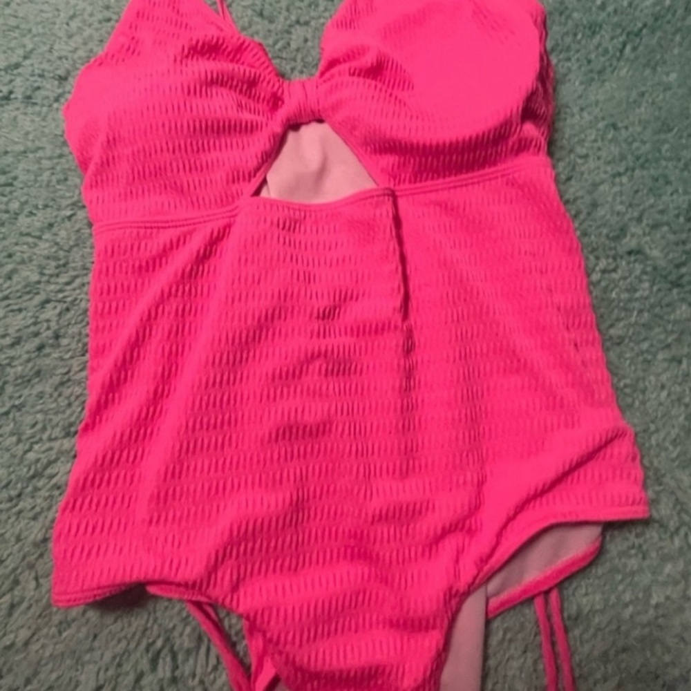 pink bathing suit